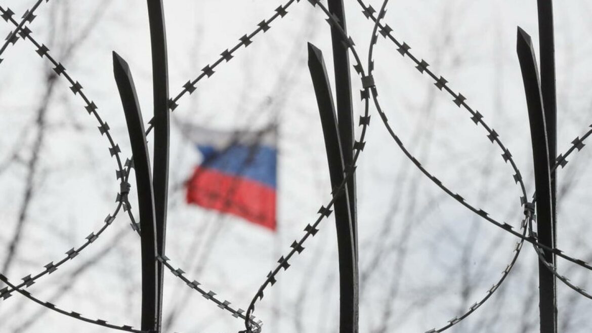 Rusija: Za širenje lažnih vesti 15 godina zatvora