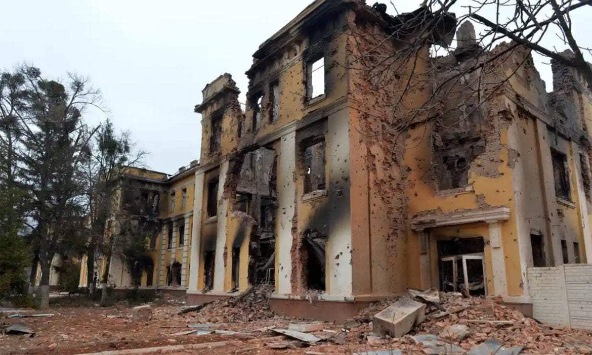 Gradonačelnik Harkova: Oštećeno na hiljade zgrada