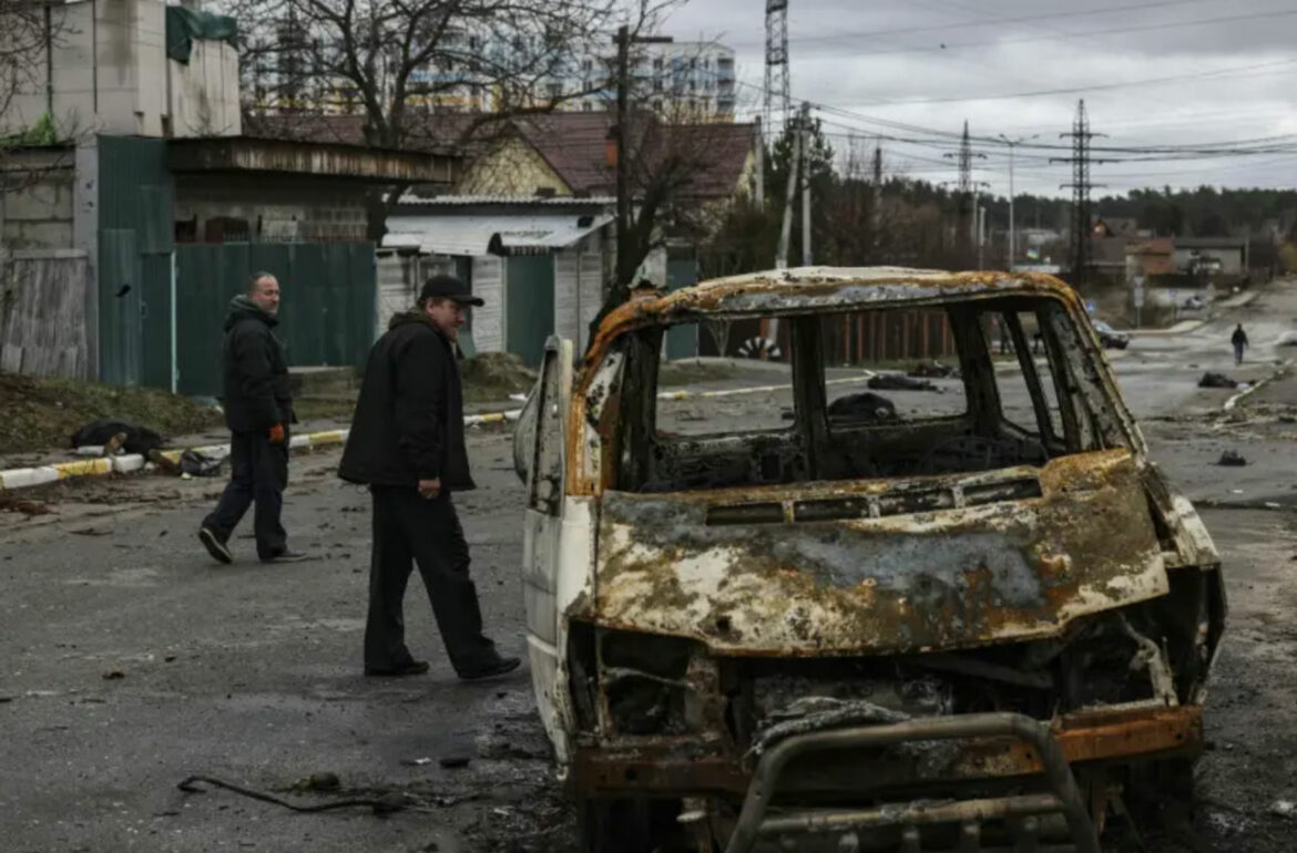 Tela civila pronađena na ulicama ukrajinskog grada nakon povlačenja ruskih snaga