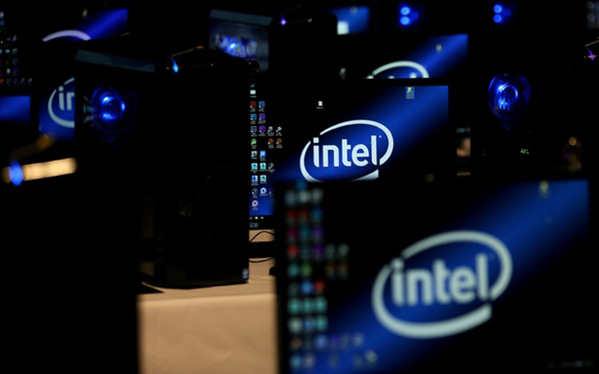 Intel prekinuo poslovanje u Rusiji