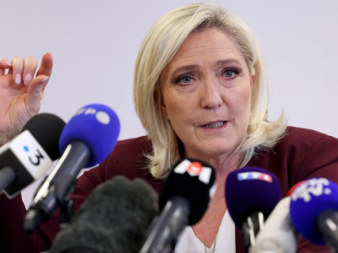 Le Pen: Zalagaću se za saradnju sa Rusijom posle rata, da se ne udruže sa Kinom