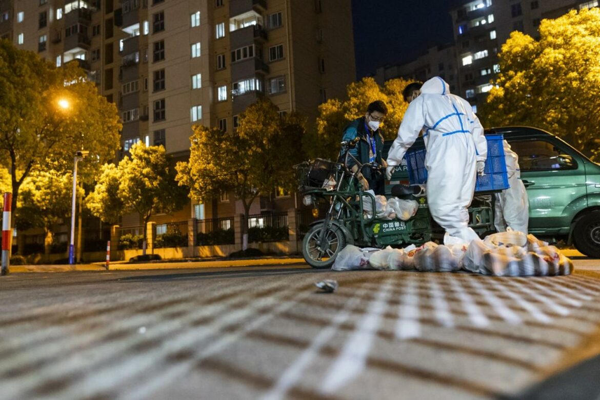 Šangaj ublažio zaključavanje, dozvoljen izlazak iz kuća za neke stanovnike