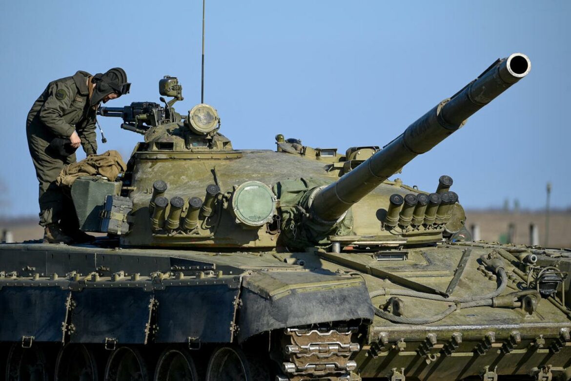 Češka poslala Ukrajini tenkove T-72