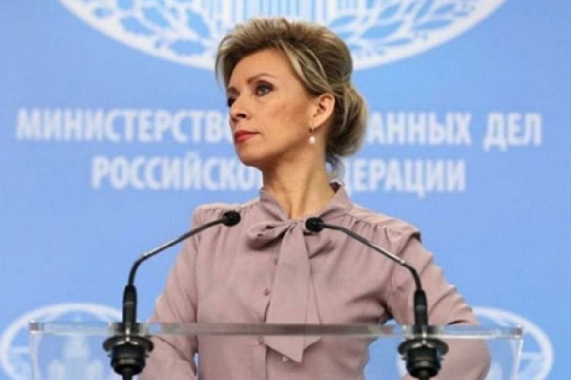 Zaharova: Kijev zastrašuje ljude i ne dopušta im da napuste fabriku Azovstal