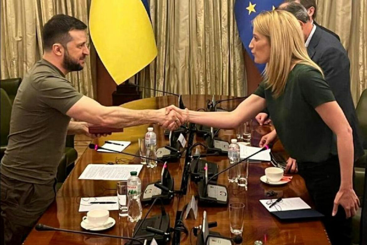 Zelenski se sastao sa predsednikom EP Metsolom: Herojski je doći u Ukrajinu