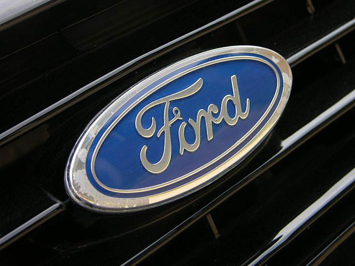 Ford povlači oko 39.000 SUV-a