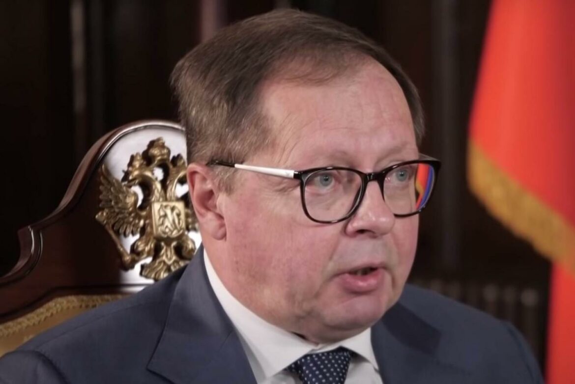 Ruski ambasador u Londonu: Nećemo koristiti taktičko nuklearno oružje u Ukrajini