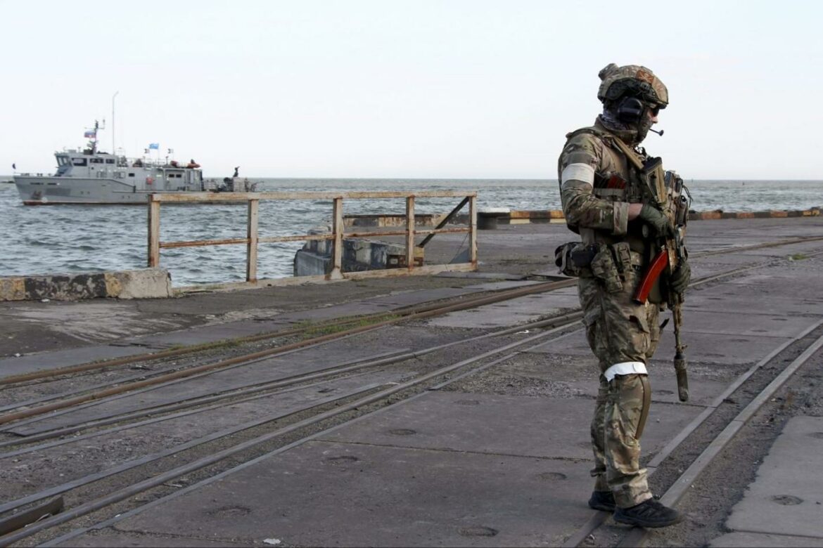 Ukrajina osudila ulazak ruskog broda u Marijupolj da utovari metal