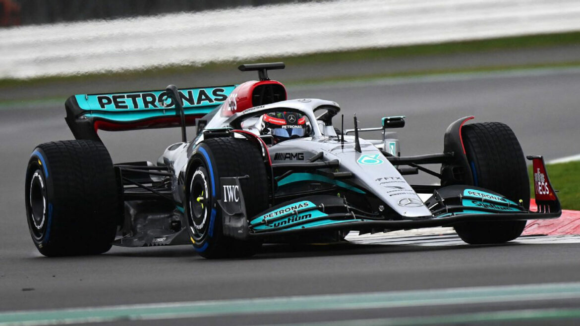 Mercedes razmatra ukidanje klijenta motora F1