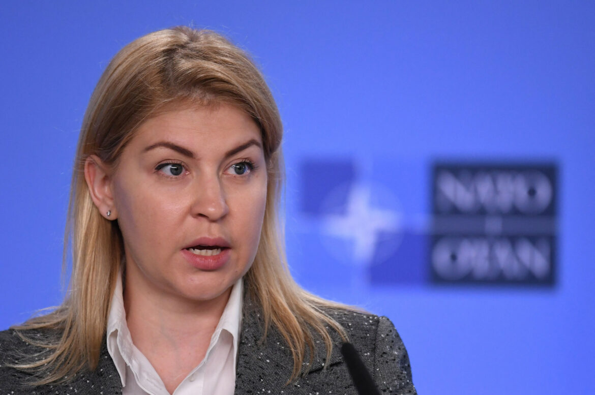 Stefanišina: Odluka o statusu kandidata za Ukrajinu mora biti pravne prirode