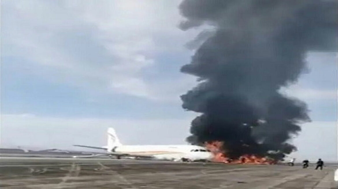 Avion se zapalio tokom poletanja
