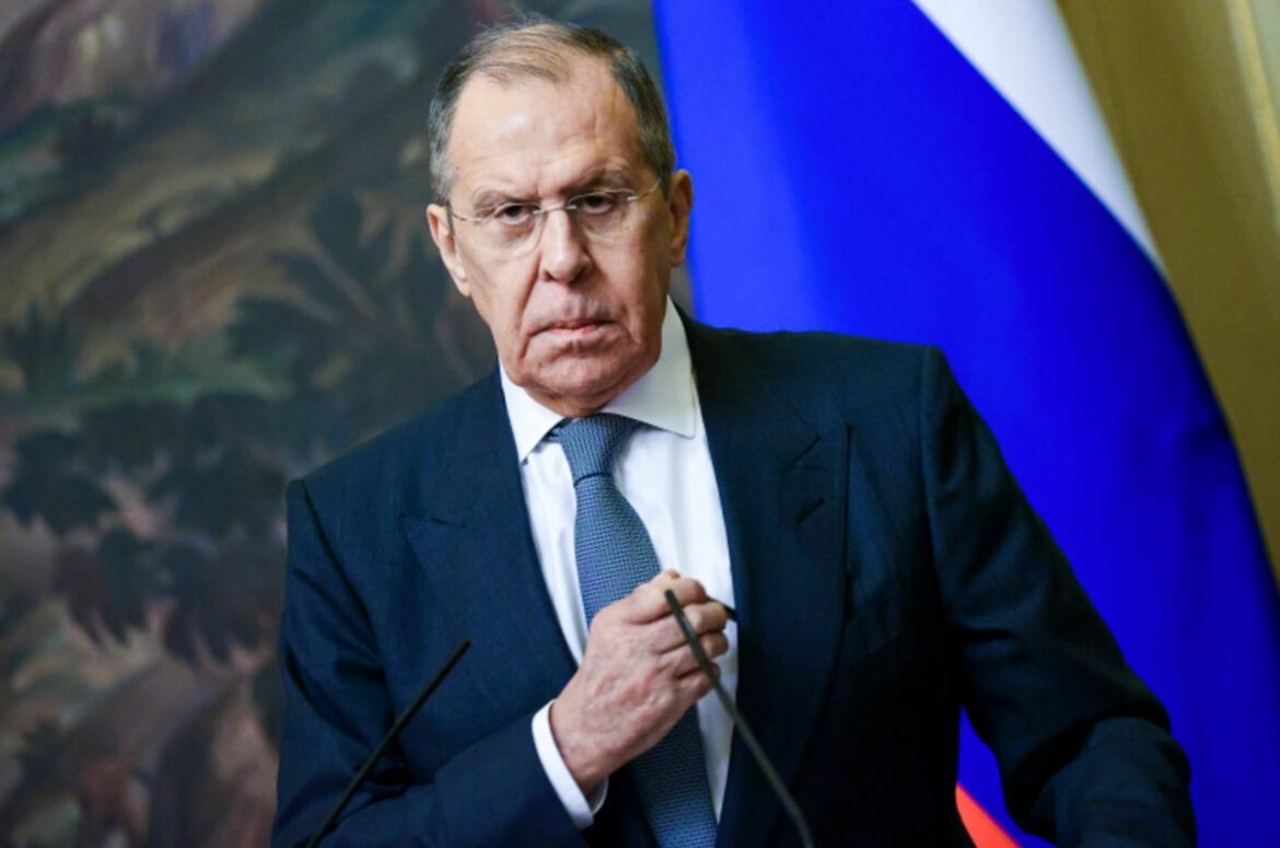Lavrov: Rusija garantuje bezbednost ukrajinskih brodova sa žitom do Bosfora