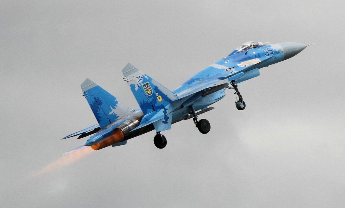Ukrajinska avijacija: Uništena 2 skladišta i 30 jedinica ruske tehnike