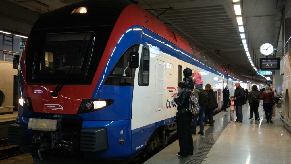 od-sutra-karta-za-voz-soko-od-beograda-do-novog-sada-400-dinara-u