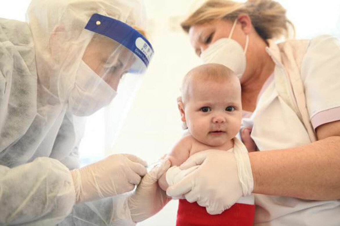 SAD: Prve vakcine protiv Covida za bebe i predškolce