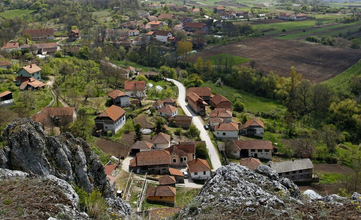 Krkobabić: Država će ove godine dodeliti 1000. kuću na selu mladoj porodici