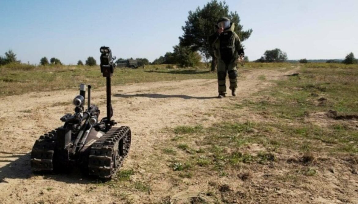Britanska kompanija predaće Ukrajini 10 saperskih robota