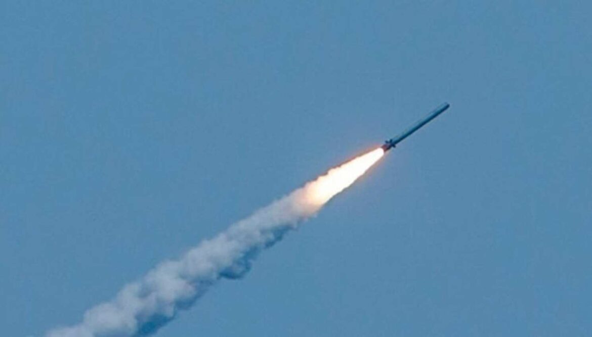 Rusi gađaju Harkov raketama S-300