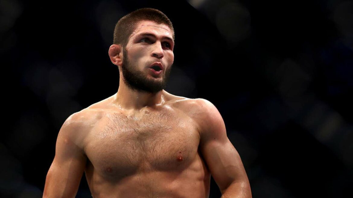 Khabib bi pobedio UFC kralja srednje kategorije u 3 runde, tvrdi menadžer