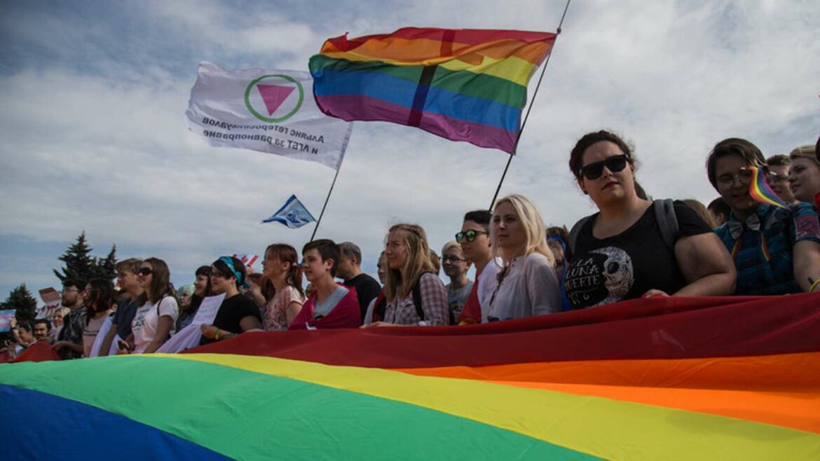 U Rusiji uveden novi zakon koji cilja na LGBT propagandu