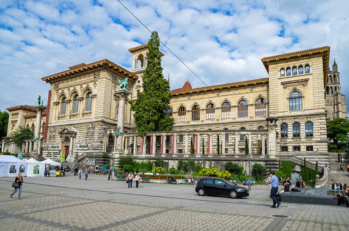 Univerzitet Švajcarske neće oduzeti Musoliniju titulu počasnog doktora