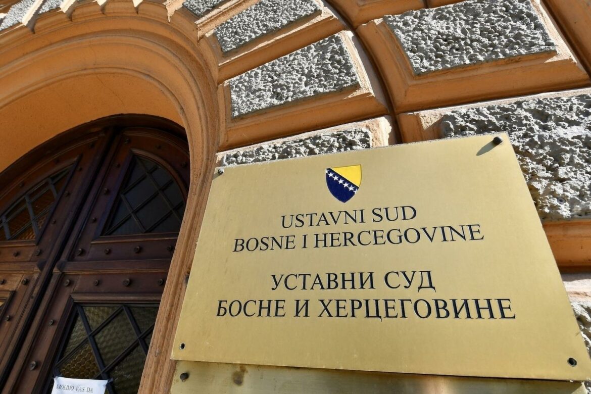 Ustavni sud BiH privremeno zabranio Zakon o nepokretnoj imovini RS, Dodik najavljuje novi zakon