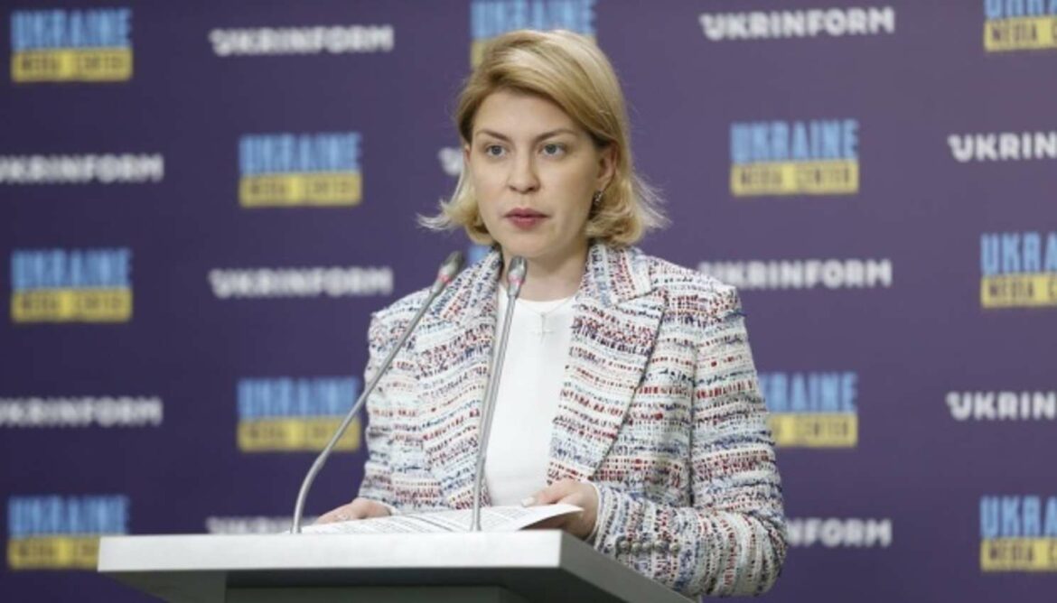 Zamenica premijera Stefanišina: Ukrajina bi mogla da dobije status kandidata za članstvo u EU sutra uveče