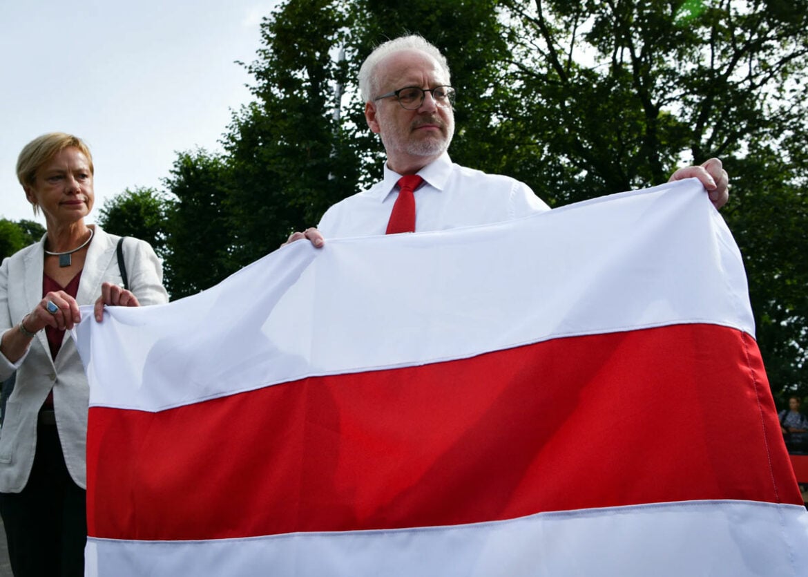 Predsednik Letonije podržao obaveznu vojnu službu za sve građane