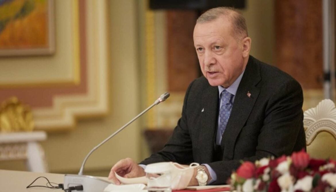 Erdogan upozorava Švedsku i Finsku da će im zamrznuti proces pristupanja NATO-u