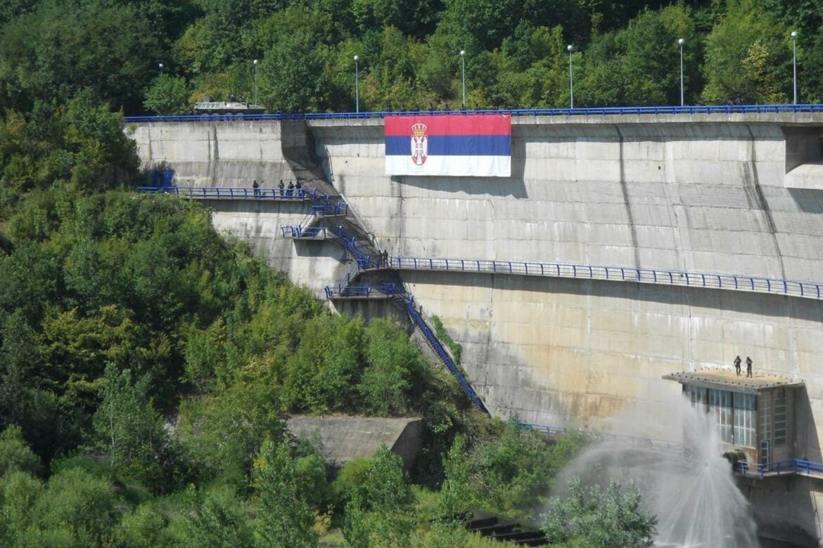 Policijska vežba na brani jezera Gruža, učestvovalo oko 200 pripadnika MUP-a