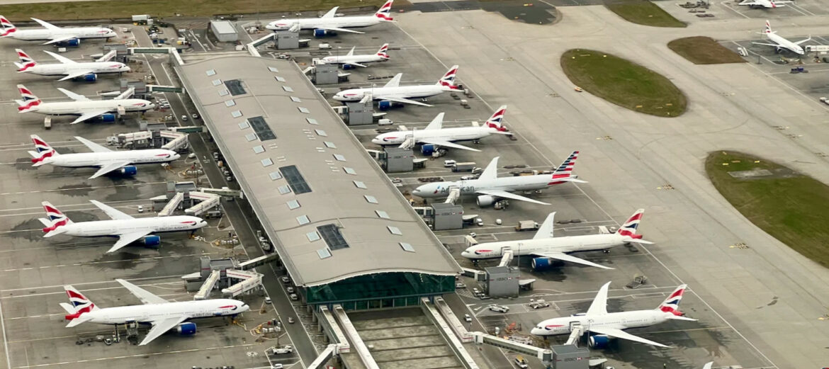 Šef Hitroa krivi avio-kompanije za nedostatak osoblja koji pogađa putovanja