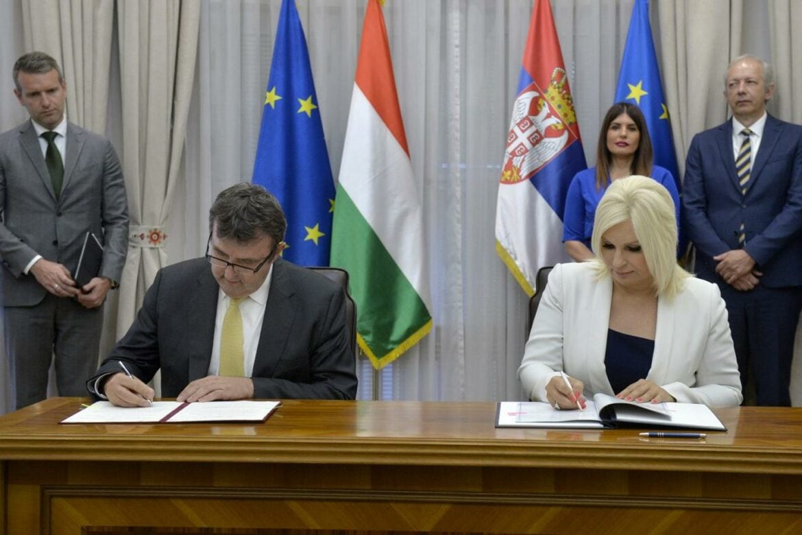 Srbija i Mađarska potpisale Memorandum o razumevanju oko obnovljivog vodonika