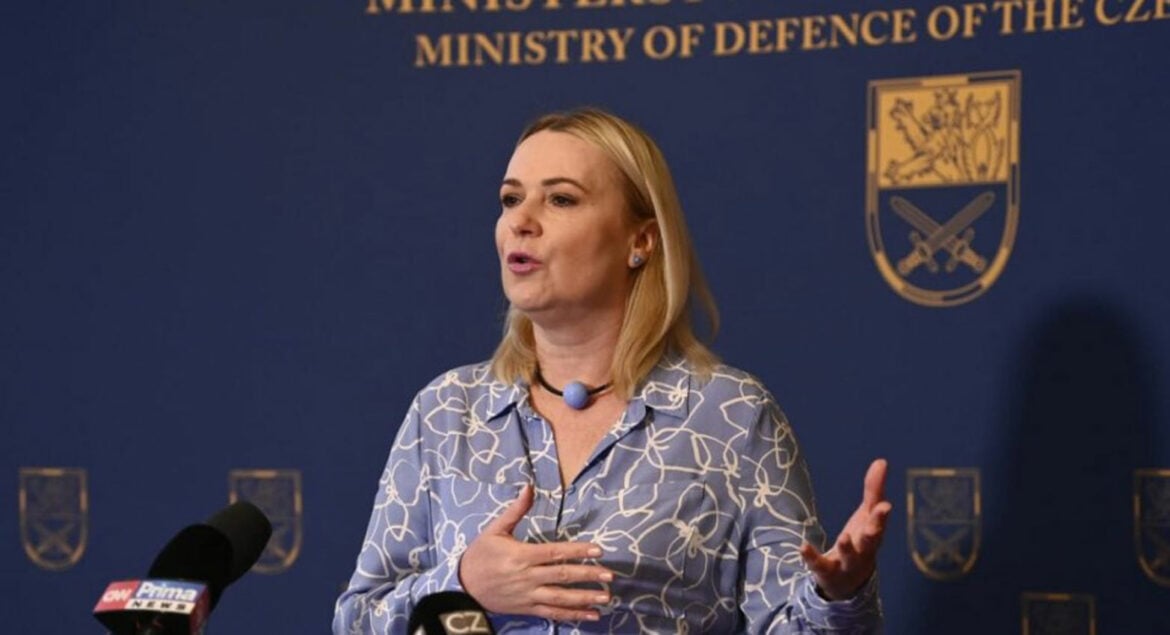 Češka: Pregovori sa Švedskom o kupovini BMP, sa SAD o F-35