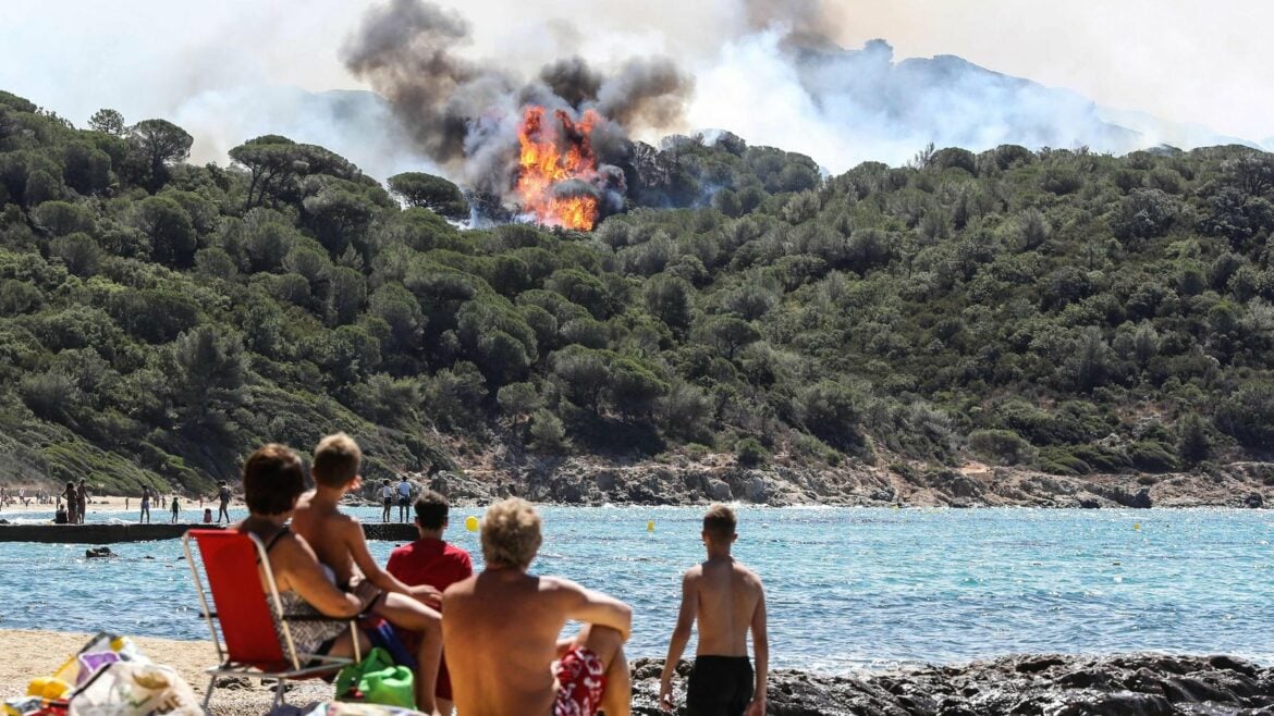 Šumski požari i dalje besne u Francuskoj i Španiji, hiljade evakuisanih