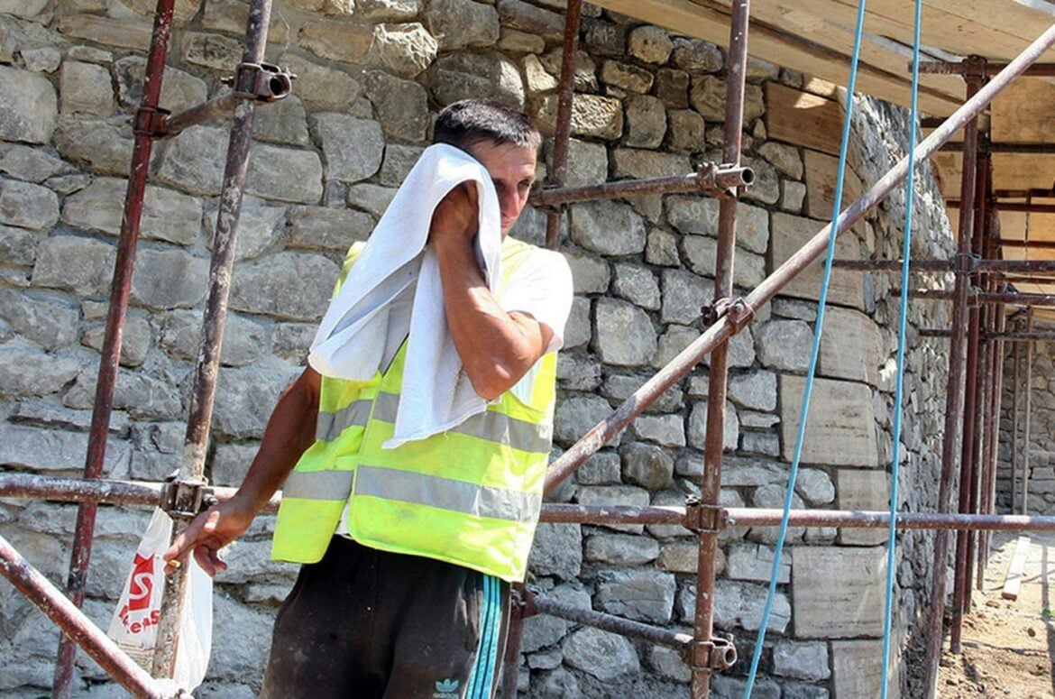 Sindikati pozvali Evropsku komisiju da se odredi maksimalni temperaturni prag za rad po vrućini