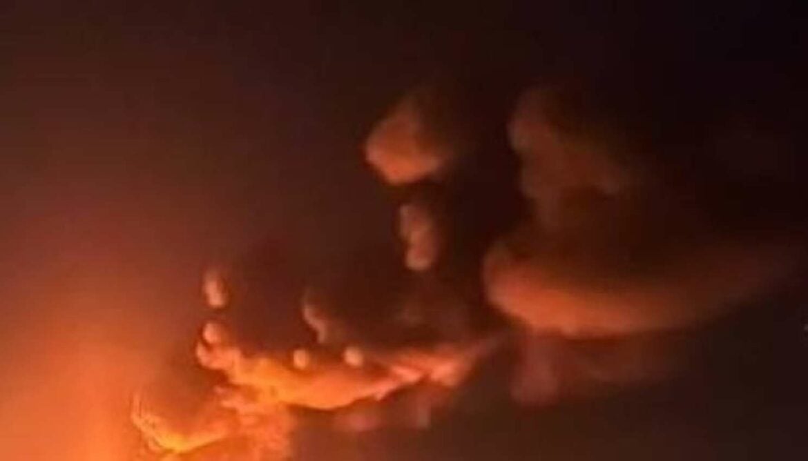 Snažne eksplozije u Harkovu, u jednom od okruga izbio požar
