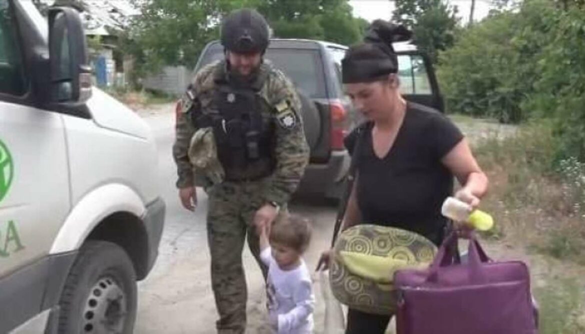 Zelenski: Stanovnici Donbasa da se hitno evakuišu