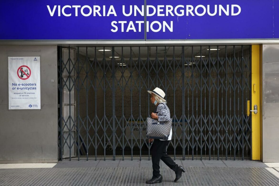 Londonski metro paralizovan zbog štrajka zaposlenih
