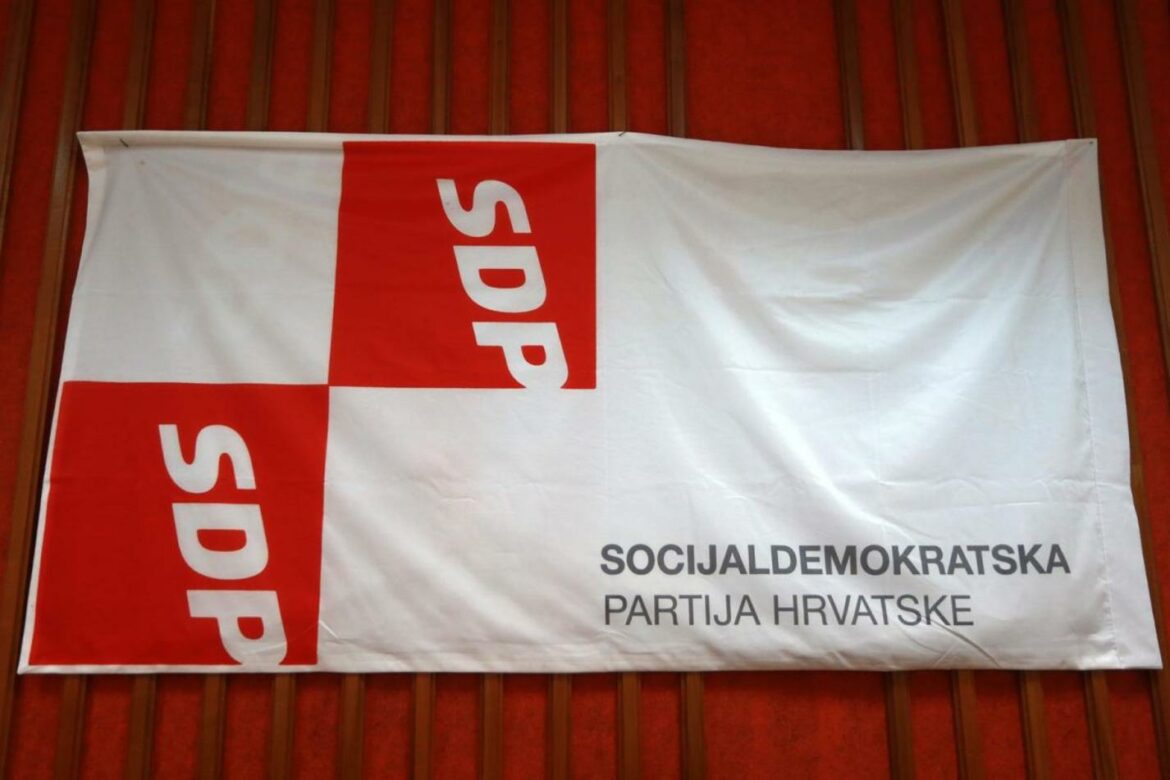 Pucano na sedište Socijaldemokratske partije Hrvatske u Zagrebu