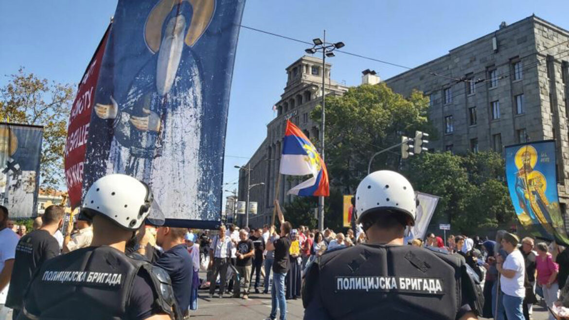 Protest protiv održavanja Evroprajda u Beogradu