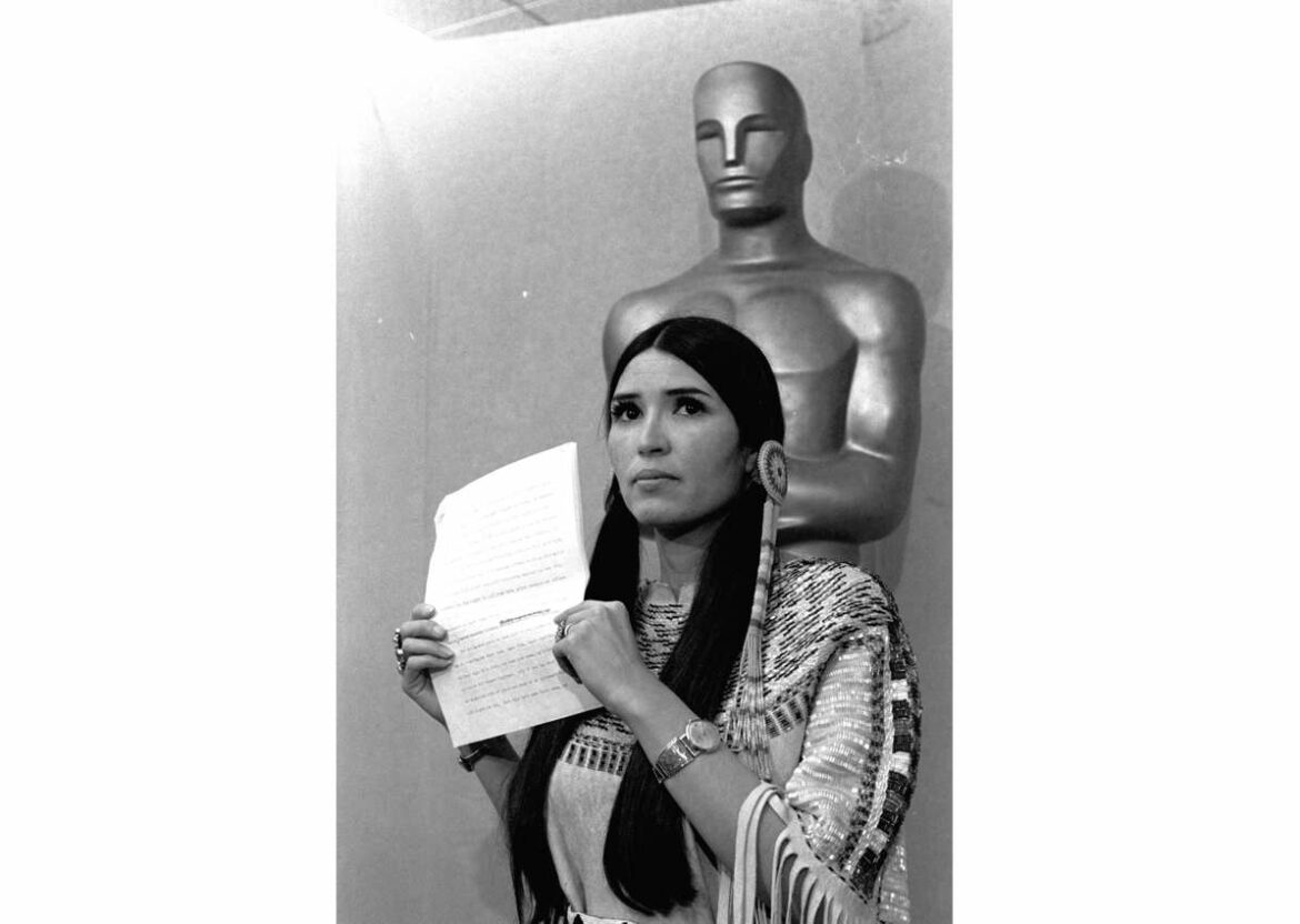 Filmska akademija se izvinjava Littlefeather za Oskara 1973