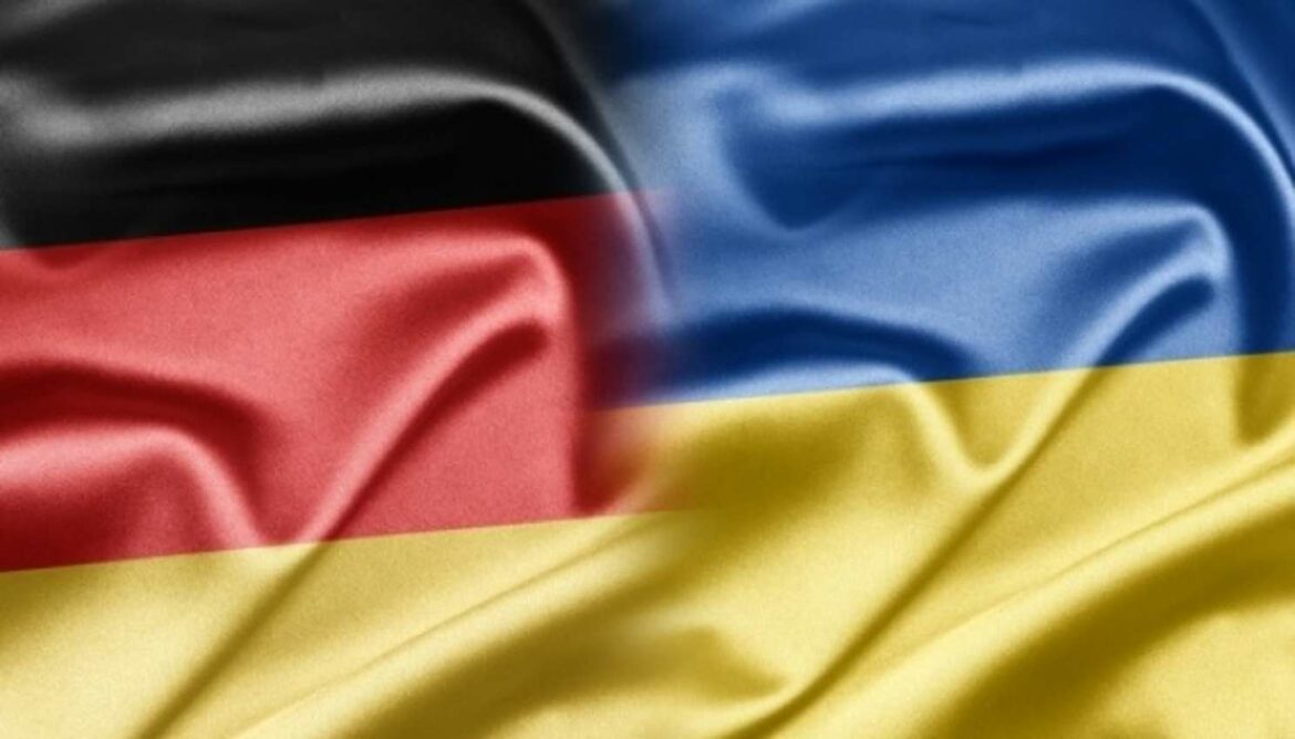 Berlin: NATO ne sme da postane učesnik rata u Ukrajini