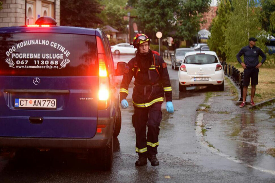 Proglašena trodnevna žalost na Cetinju, nastradalo 11 ljudi
