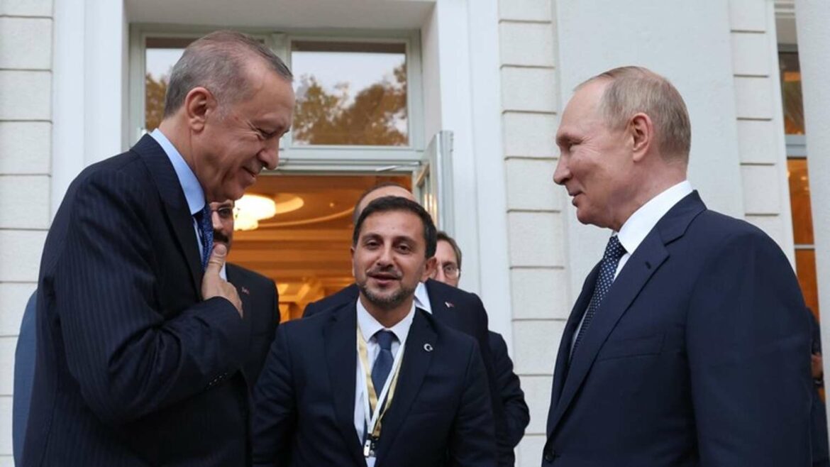 FT: Erdoganov odnos sa Rusijom alarmira zapadne zvaničnike