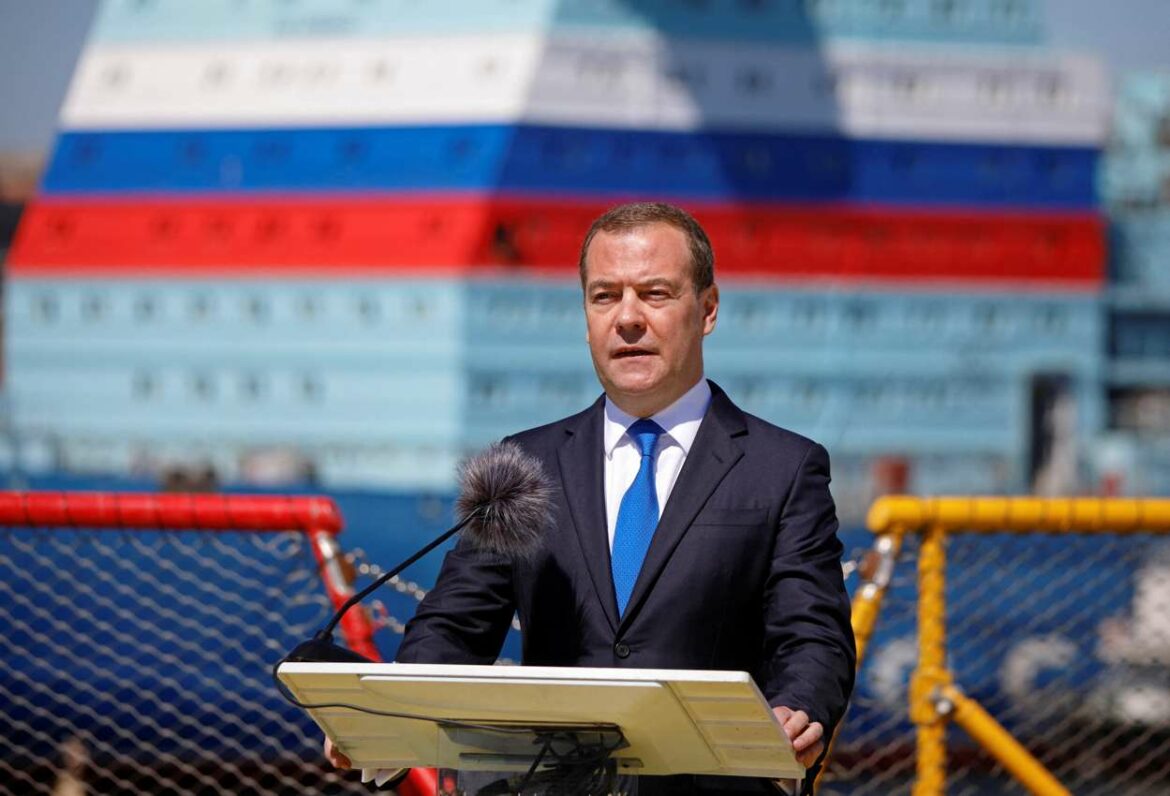 Medvedev: Rusija će postići svoje ciljeve u Ukrajini