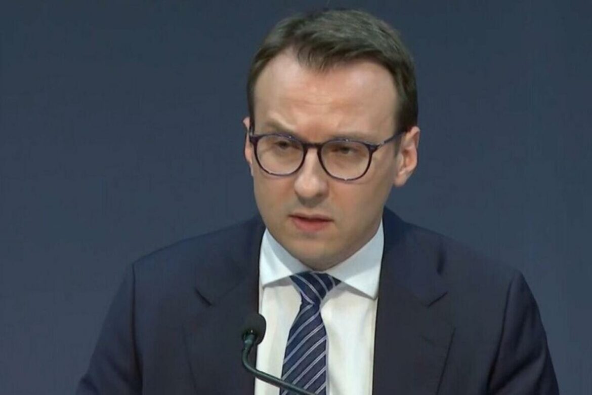 Petković razgovarao o položaju Srba na KiM sa izaslanikom nemačkog MSP