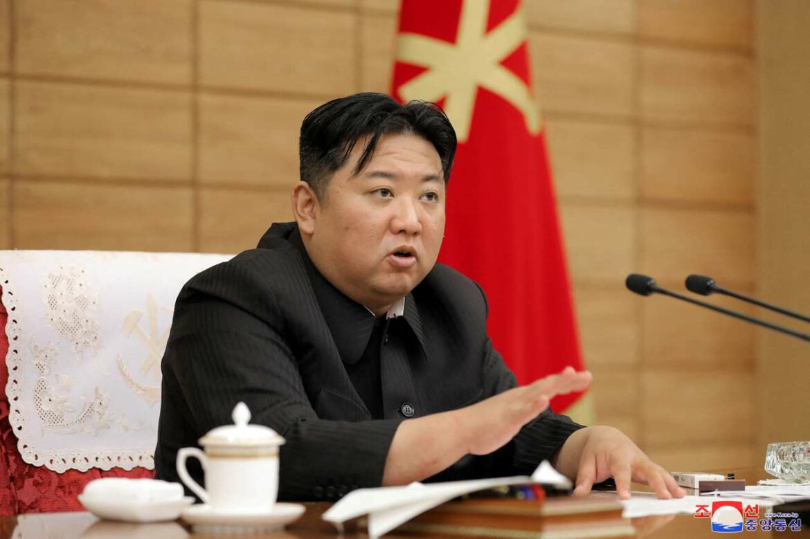 Severna Koreja proglasila pobedu nad Kovidom