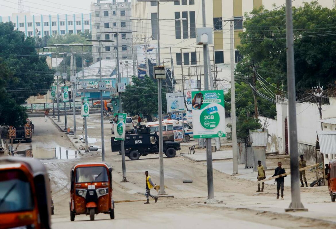 Eksplozija bombe pored puta u Mogadišu, napad na predsedničku kolonu