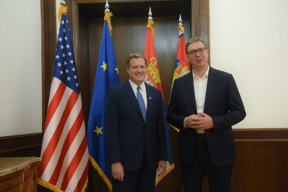 Vučić razgovarao sa američkim kongresmenom Majkl Tarnerom