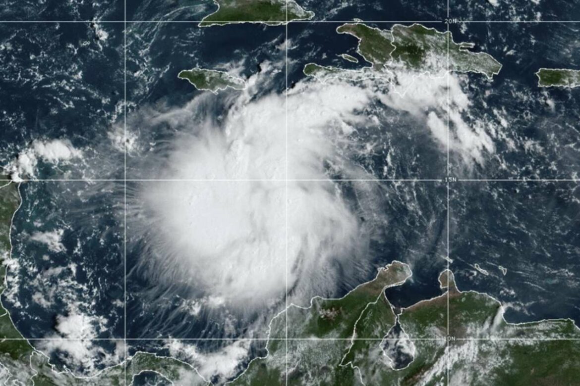 Florida prati rastuću tropsku oluju Ian na Karibima